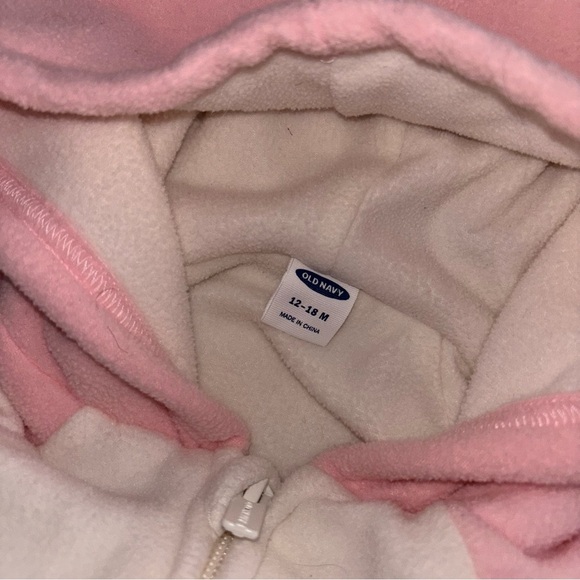 Old Navy Pink and White Kids One Piece Footie - Picture 2 of 2